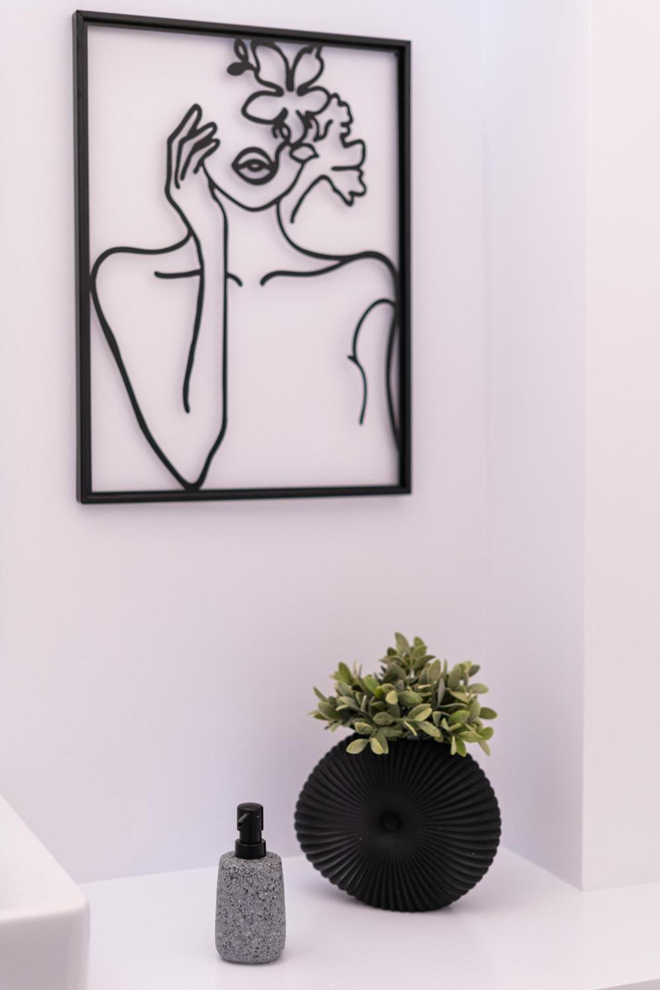 Ma Maison No5 Penthouse Loft, Private Heated Pool, Acropolis View, Ultra High Speed Internet 300 Mbps, Short Walk To Acropolis, Parking Upon Request, 1' From Metro أثينا المظهر الخارجي الصورة